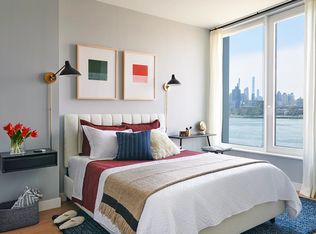 30-77 Vernon Blvd Penthouse 713W, Astoria, NY 11102