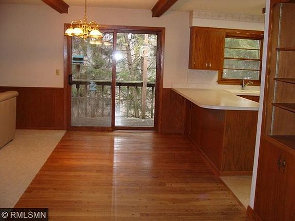 4th image of 15513 Crest Dr