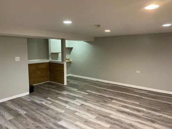 9040 S Dauphin Ave APT D, Chicago, IL 60619