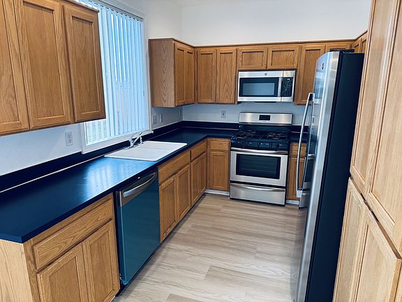 3rd image of 4388 Northside Dr NE