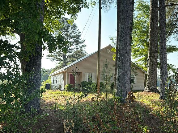 3rd image of 3843 County Road 747
