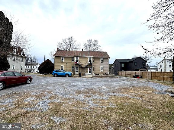 3rd image of 154-158 W Main St