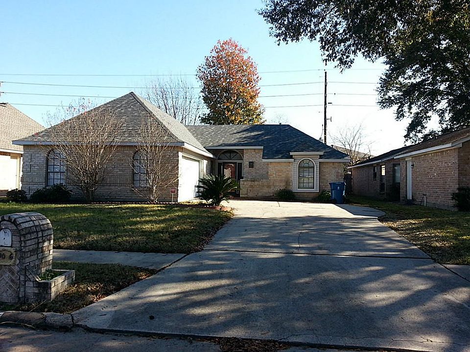 1st image of 9006 Parkhill Forest Dr