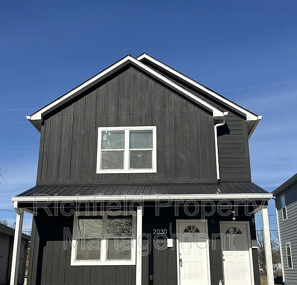 2030 E Maryland St #A — Photo 1