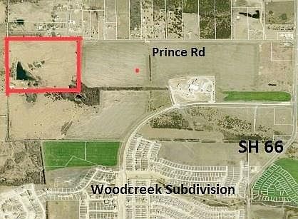 1st image of 929 Prince Ln