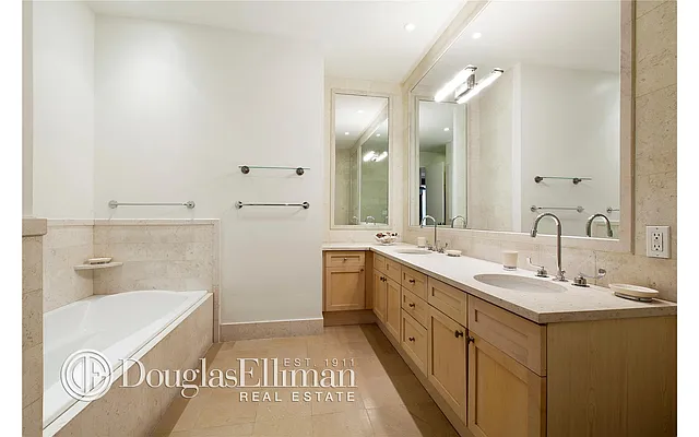 Rented by Douglas Elliman | media 19