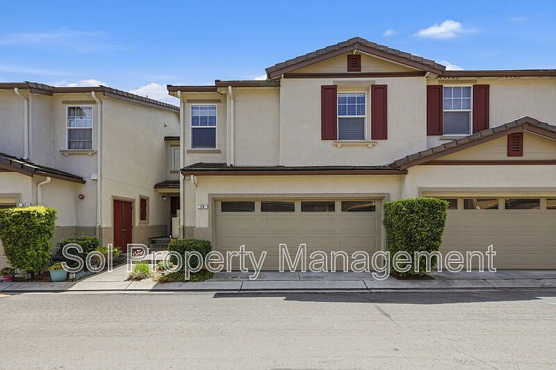 1st image of 58 Del Rio Ct #1