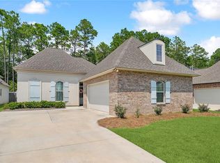 3057 Lost Lake Ln, Madisonville, LA 70447