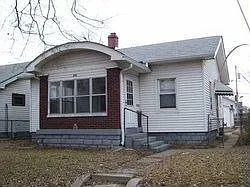 845 N Sherman Dr photo 1