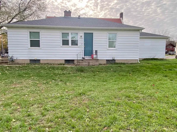 918-920 W 4th St, Waterloo, IA 50702