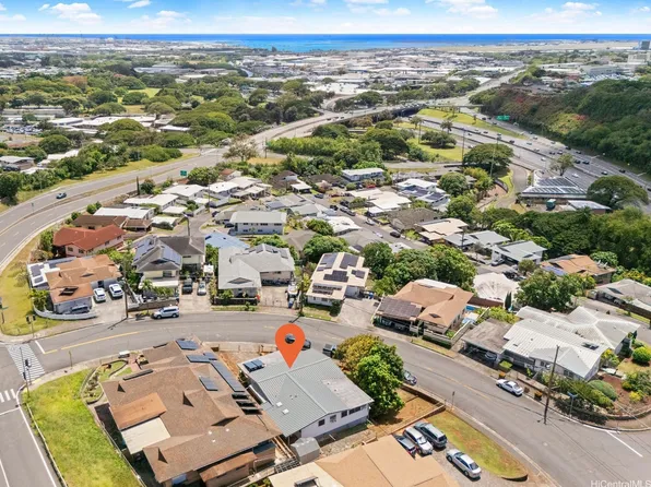2015 Ala Mahamoe St, Honolulu, HI 96819
