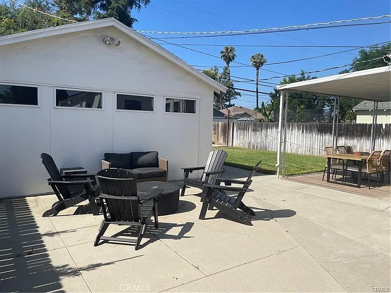 4586 Sunnyside Dr — Photo 35