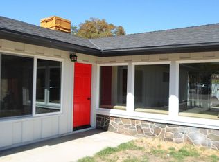241 E Lubken Ave, Lone Pine, CA 93545