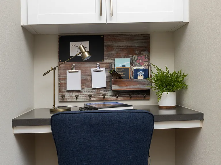 The Grove Apartments — Photo 12