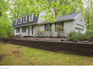 12260 Country Oaks Trl, Chardon, OH