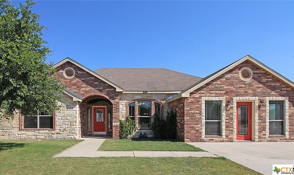 1st image of 604 Curtis Dr