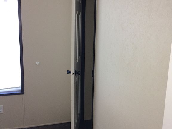 4th image of 854 Belle Aire St #54
