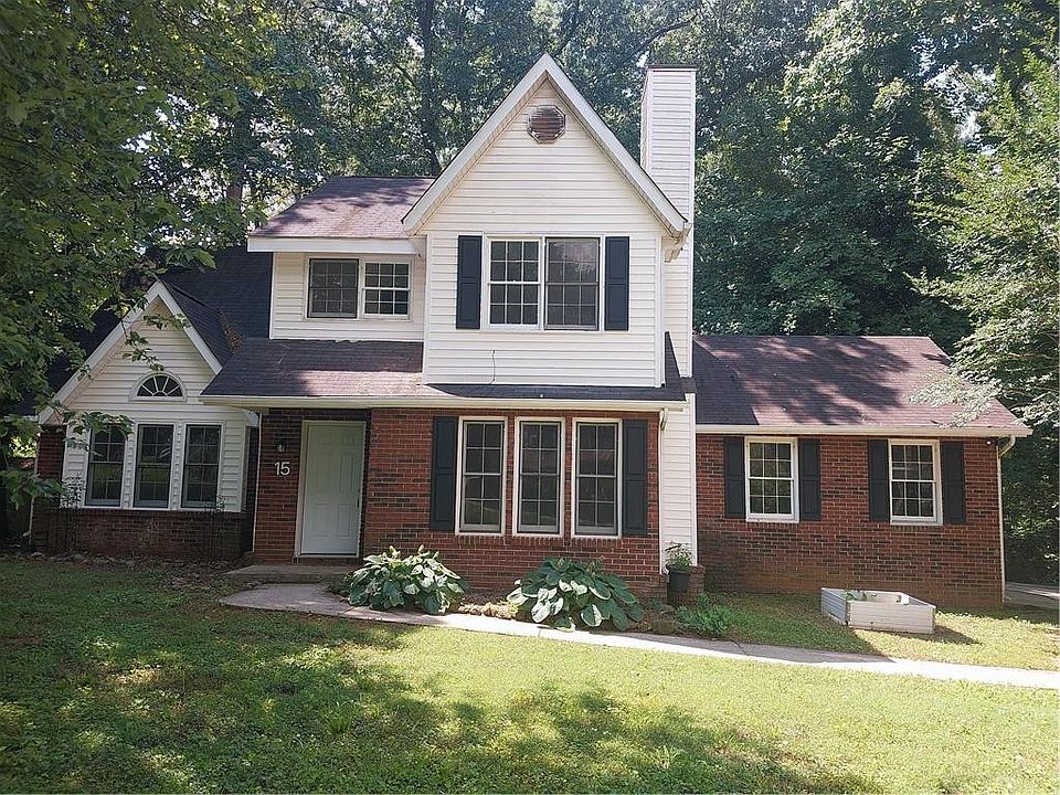 1st image of 15 Lakeview Ln