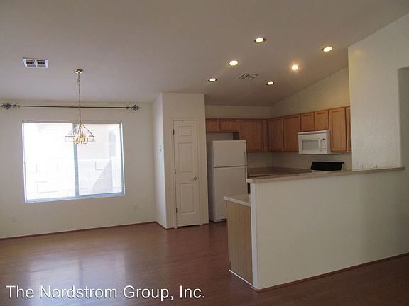 2nd image of 7831 E Sabino Hollow Ct
