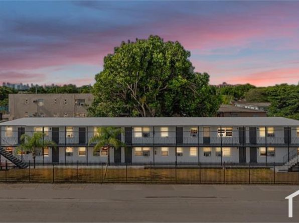 1306 NW 61st St APT 4