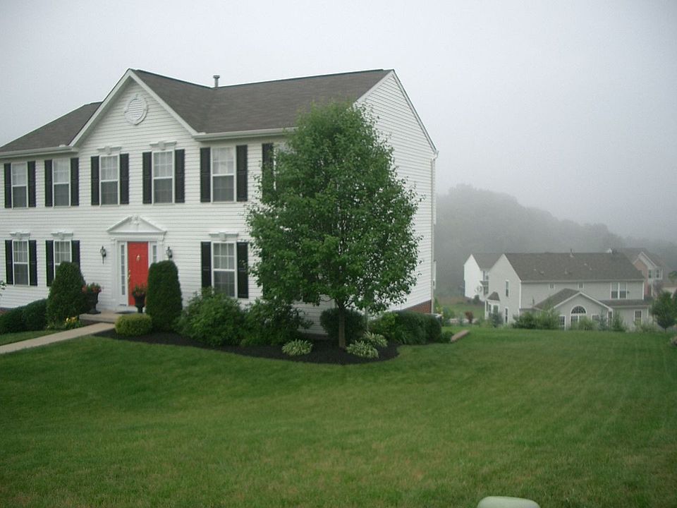2nd image of 134 Cherrywood Dr