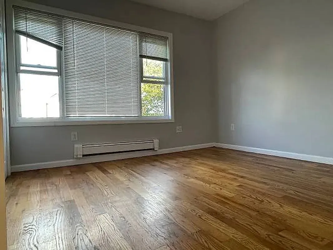 3 bed, $3,750 — Photo 4
