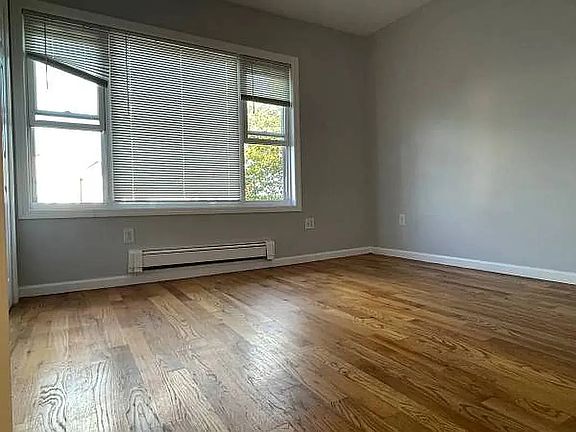 4th image of 776 E 45th St #2