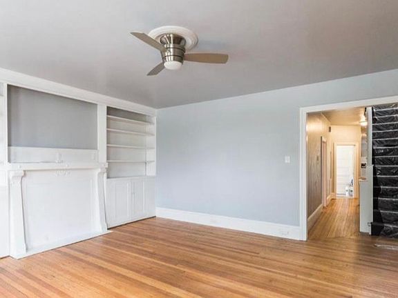 2nd image of 2132 E Cumberland St #2