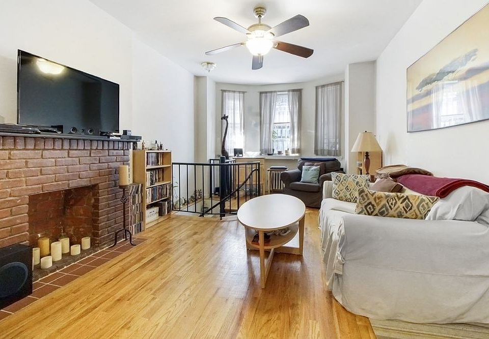 1st image of 67 W 85th St APT A