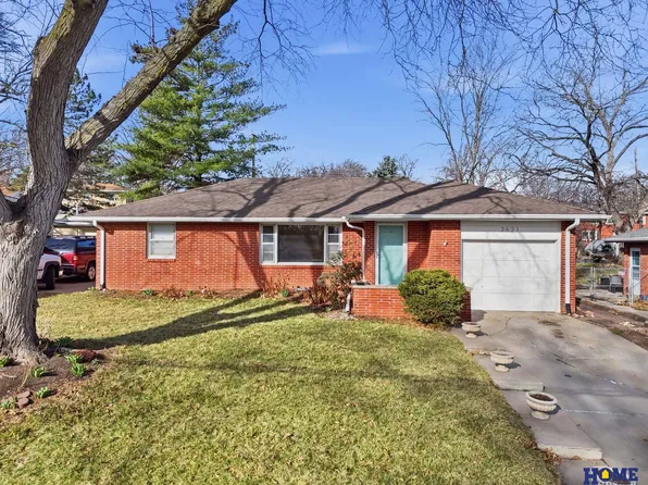 2621 S 40th St, Lincoln, NE 68506