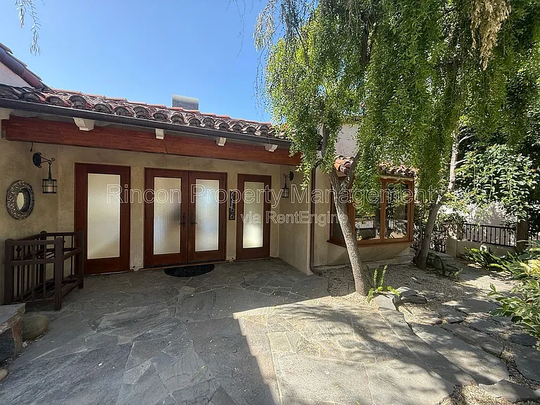 2166 Palomar Ave — Photo 3