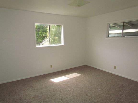 5th image of 311 Crescent St