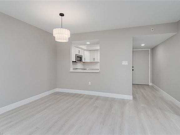 5th image of 5419 Rattlesnake Hammock RD #107