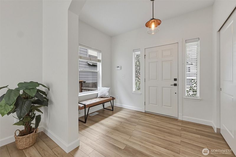 5th image of 6545 36th Lane SE