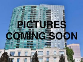 25 Greenview Ave