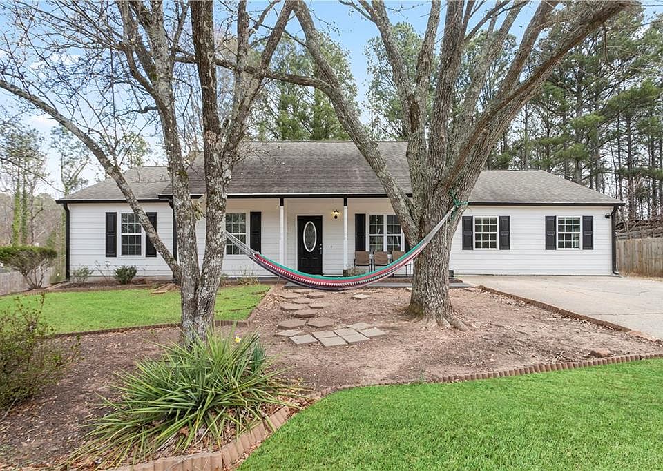 1st image of 1071 Braddock Cir