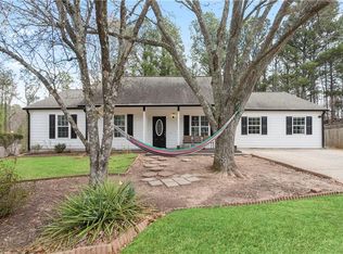 1071 Braddock Cir, Woodstock, GA 30189