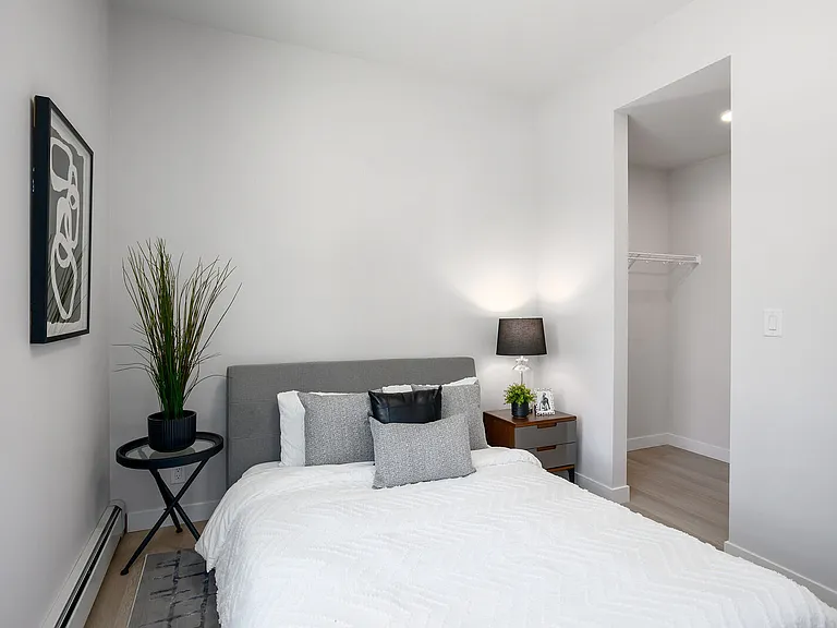 11830 26th Ave SW — Photo 12