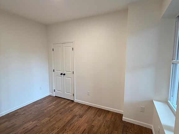 4th image of 161 Prospect St #1AA