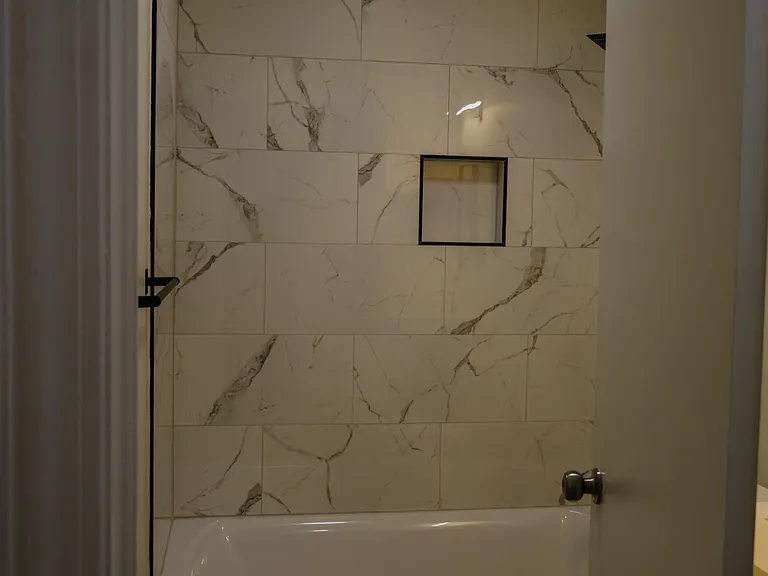 307 White Oak Dr #A — Photo 11