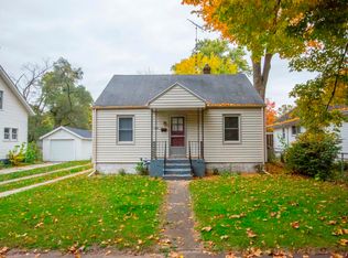 1521 Maple St, Niles, MI 49120