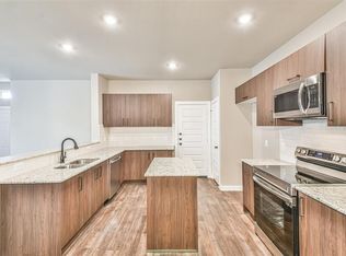 9868 Grosbeak Ln, Magnolia, TX 77354