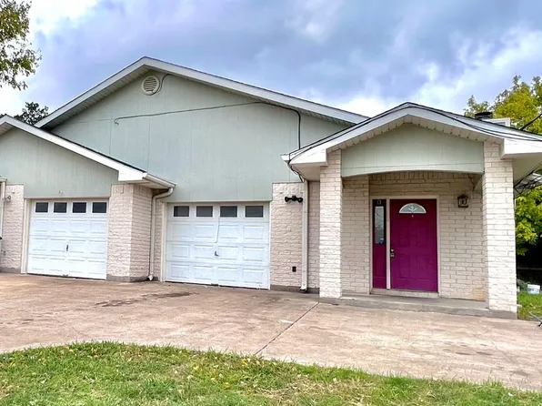 197 Southway Dr #B, Kerrville, TX 78028