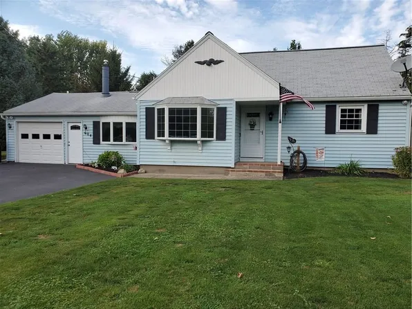 604 Burritt Rd, Hilton, NY 14468