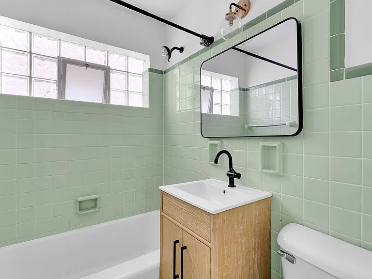 4614 N Central Ave #3 — Photo 6