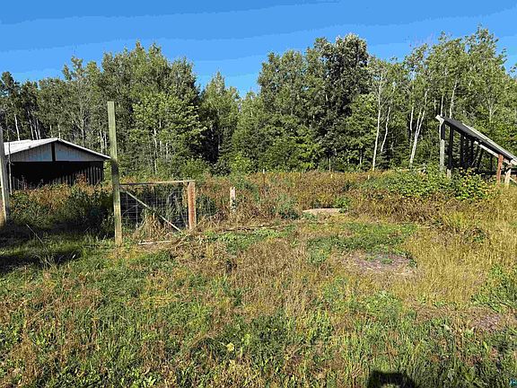 4th image of 3194 S Smith Creek Rd