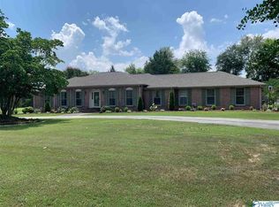 414 Wellington Rd, Athens, AL 35613