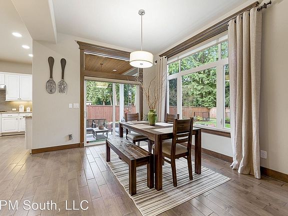 5th image of 25616 SE 30th St