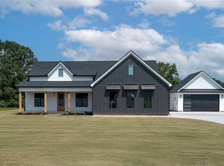 3805 Shady Grove Rd, Honea Path, SC 29654