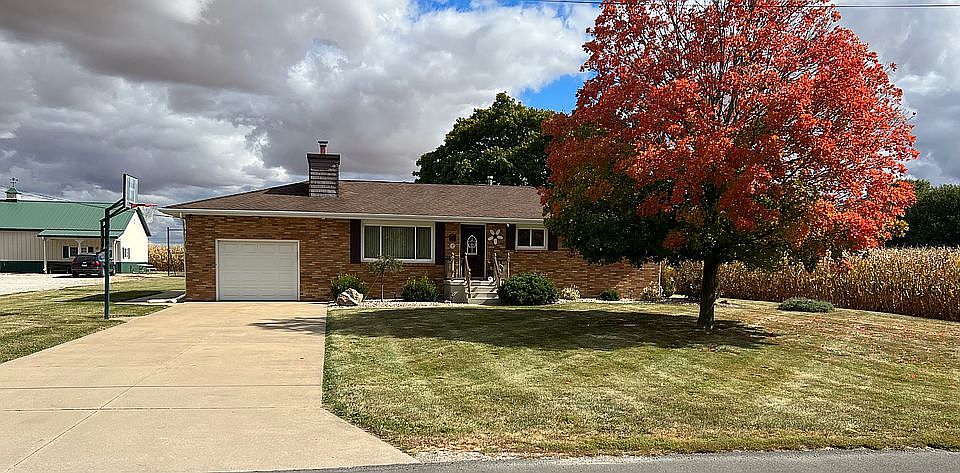 1st image of 305 Fuller Ave